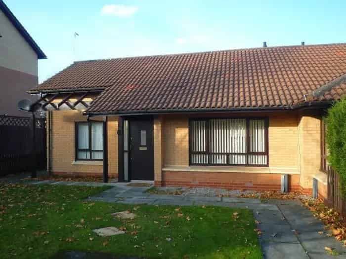 2 bed bungalow in Gillmoss