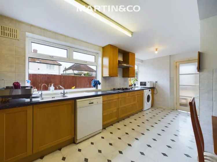 3 Bedroom House Near Furze Platt Station Maidenhead