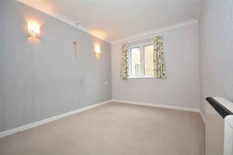 Apartment For Sale in Southampton, England