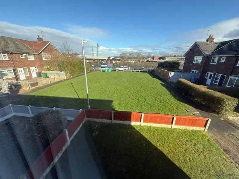 2 Bed Flat for Sale Aintree