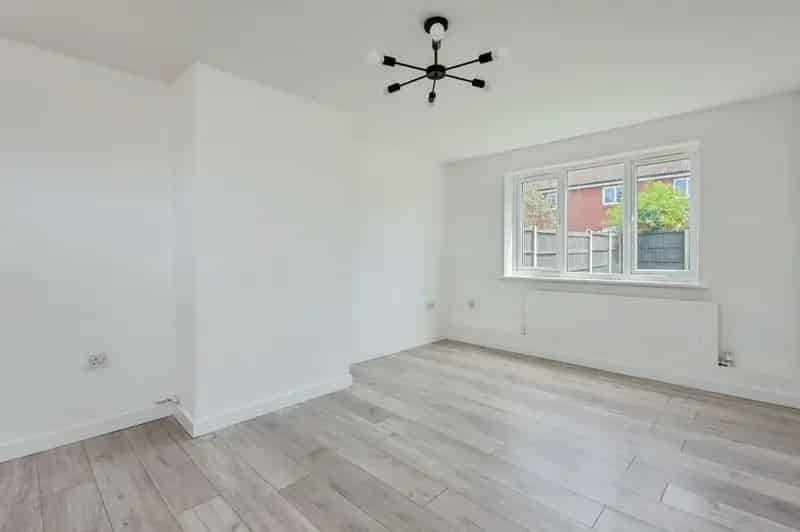 3 Bedroom Semi Detached House for Sale Liverpool L7