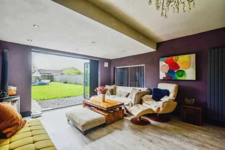 Modern 2-Bed Bungalow in Mablethorpe Near Coast