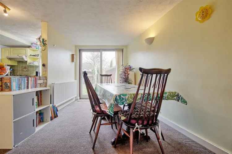 4 Bedroom Semi Detached House Cambridge