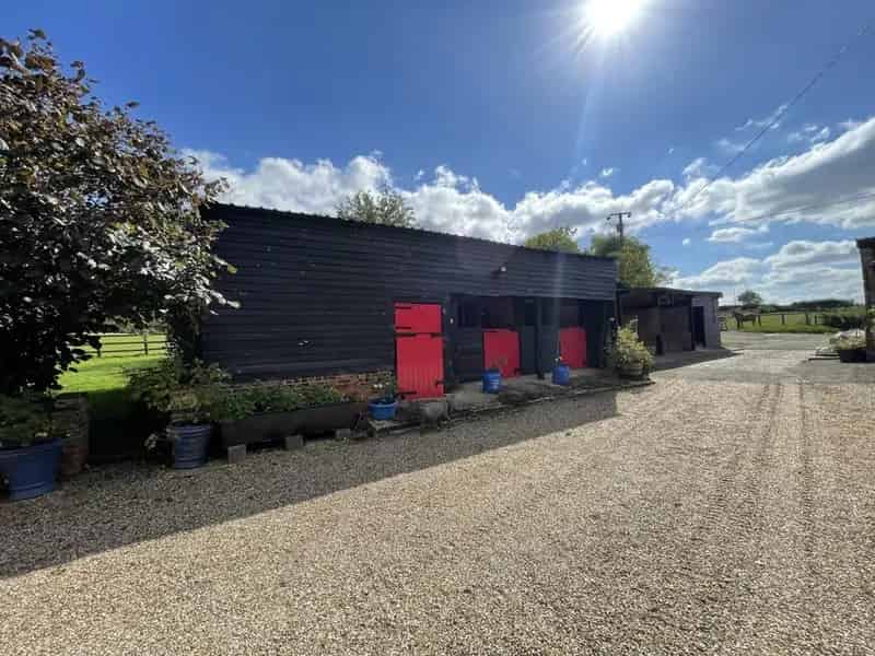 Hill Farm Commercial Conversion Opportunity