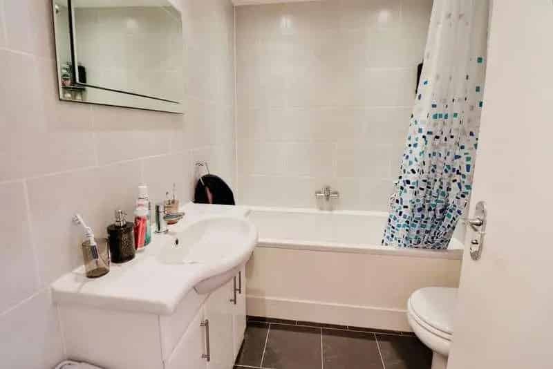 2 Bed Flat for Sale Benfleet - Ideal Investment