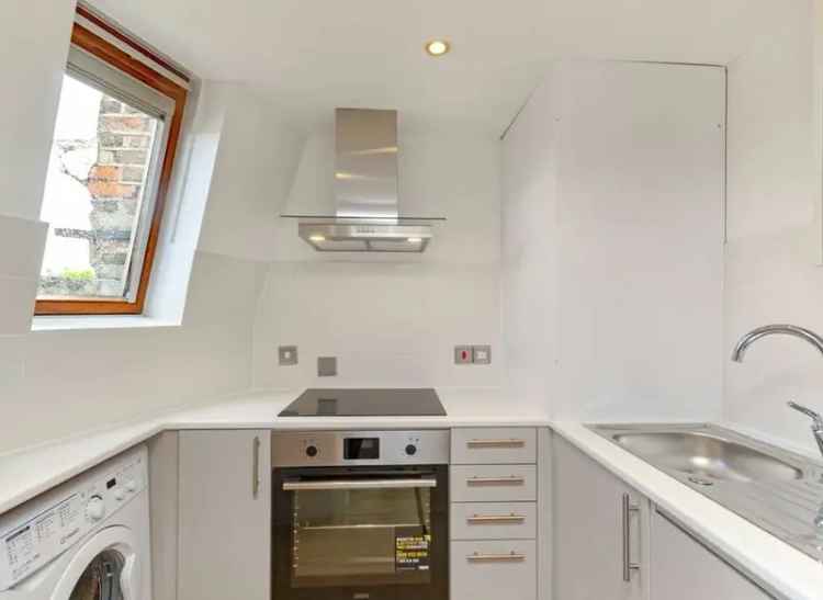 One Bedroom Apartment with Roof Terrace West London