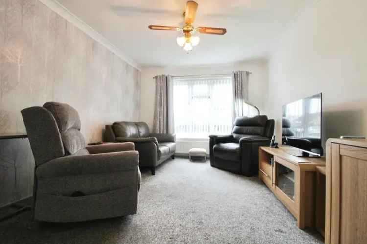 1 Bedroom Ground Floor Flat - First Time Buyer or Downsizer