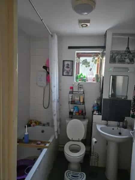 1 Bedroom Flat 2nd Floor Lovely Neighbours