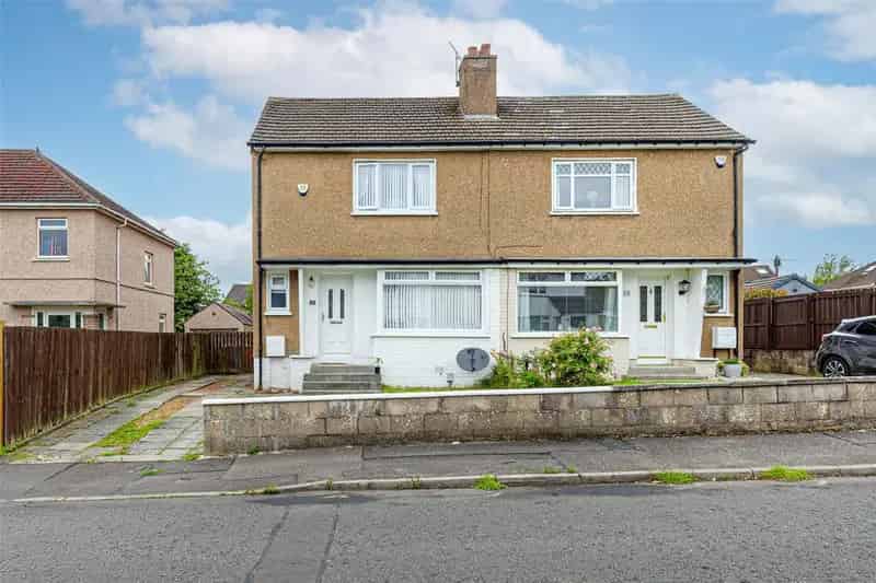2 Bedroom Semi Detached House Bearsden