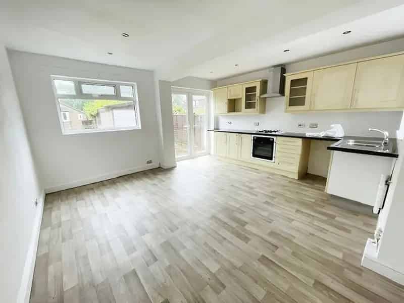 3 Bedroom Semi Detached House to Rent Sale Greater Manchester