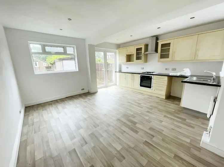 3 Bedroom Semi Detached House to Rent Sale Greater Manchester