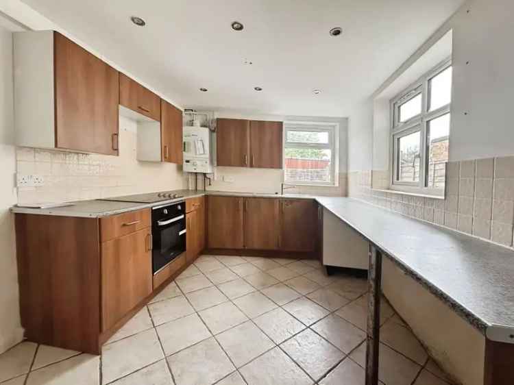 2 Bedroom Mid Terrace House for Sale London E13