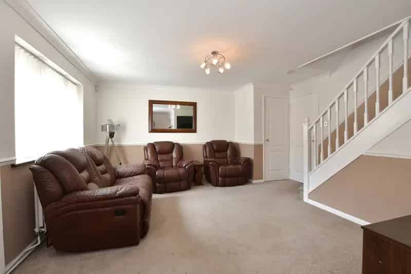 3 Bedroom Semi Detached House for Sale in Laindon