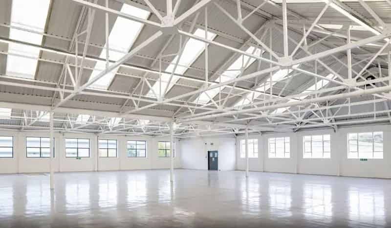 Industrial Warehouse Northolt 1.5MVa Power Two-Story Loading Dock