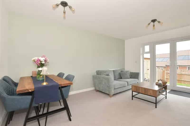 2 Bedroom End Terrace House For Sale Whitstable Heights