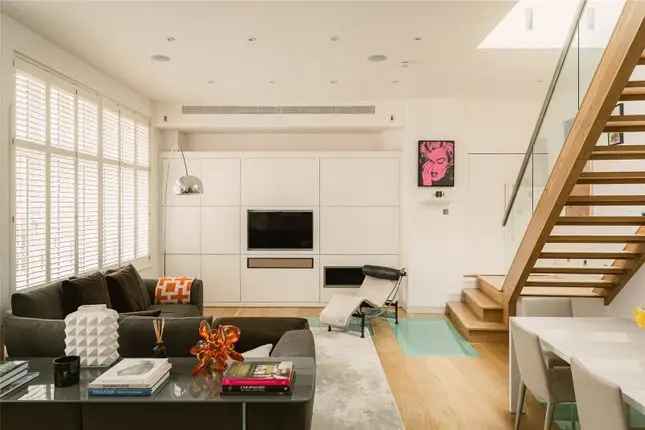 Four Bedroom Mews House Knightsbridge Near Hyde Park