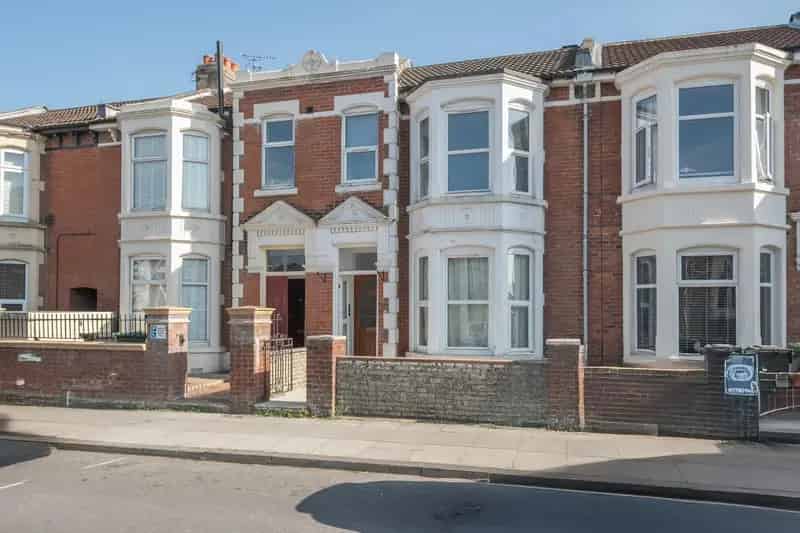 3 Bedroom Terraced House Portsmouth