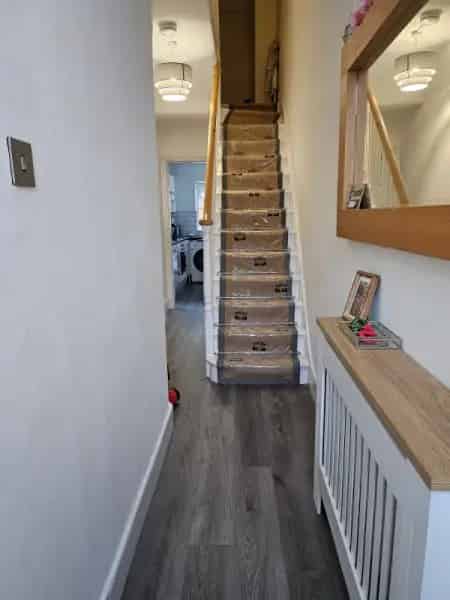 2 Bed House Near Shops - Needs Upstairs Flooring