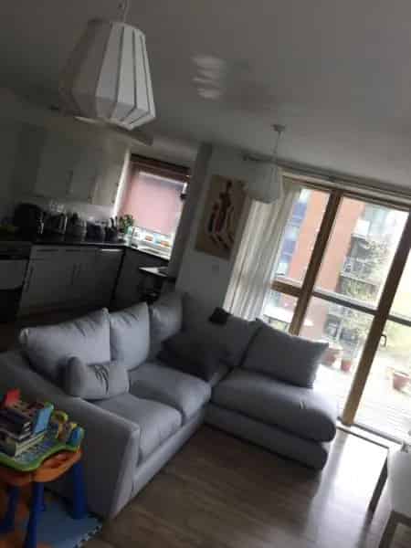Flat For Rent , Reading, England