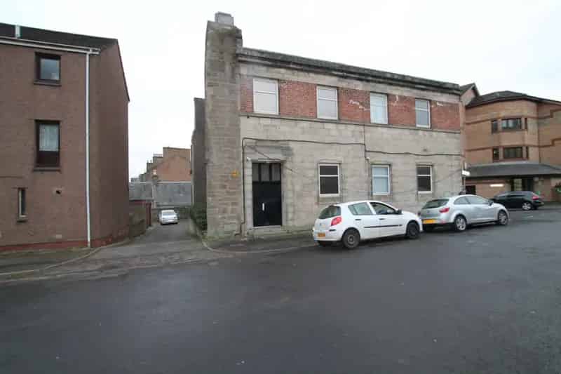 4 Bedroom Flat To Rent Available 02062025