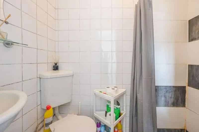 3 Bed Terrace House for Sale Near Amenities