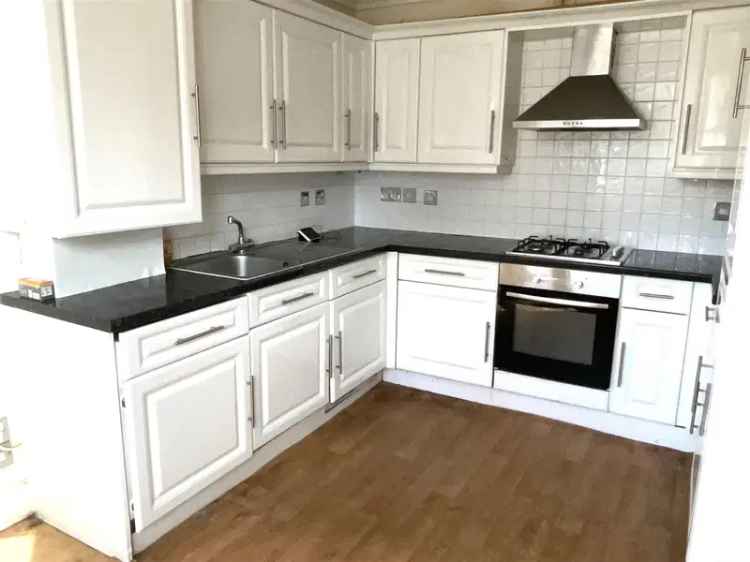 3 Bedroom Semi-Detached House For Sale Chain Free
