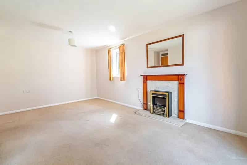 1 Bedroom Flat for Sale in Tring Town Centre