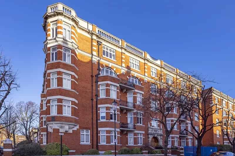 1 Bedroom Flat to Rent in Kensington