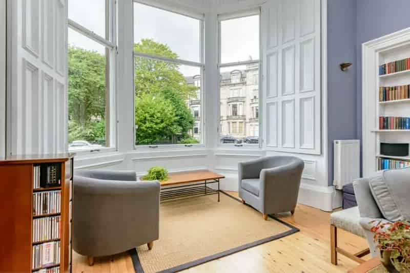 4 Bedroom Ground Floor Maisonette for Sale in Edinburgh