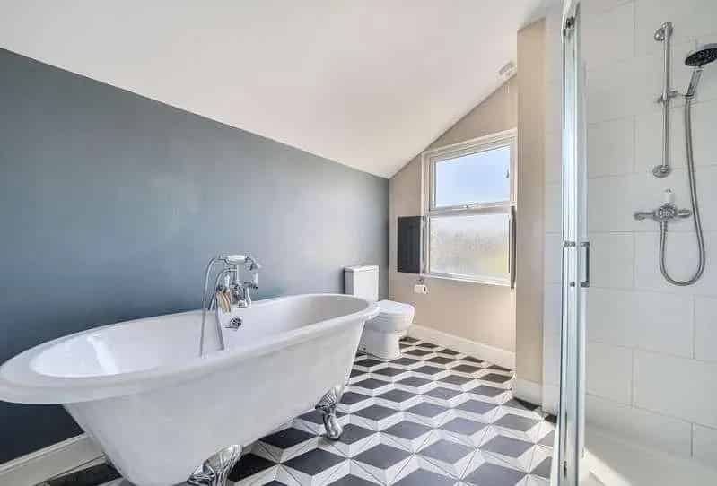 2 Bed Victorian House for Sale