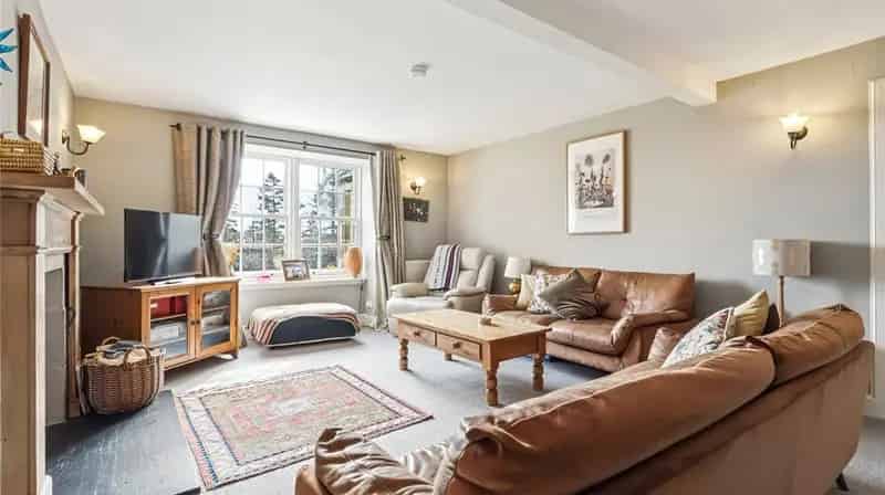 Northbank Farmhouse 77 Acres near St Andrews