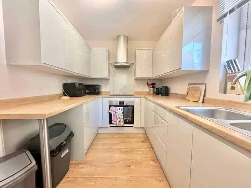 3 Bed House for Sale Stanmore Cromwell Road No Onward Chain