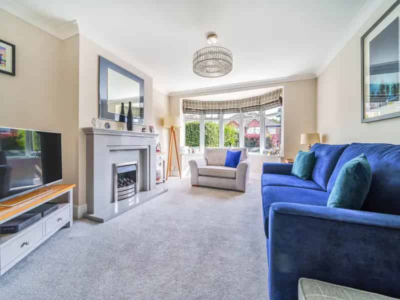 Four Bedroom Semi Detached House Alwoodley
