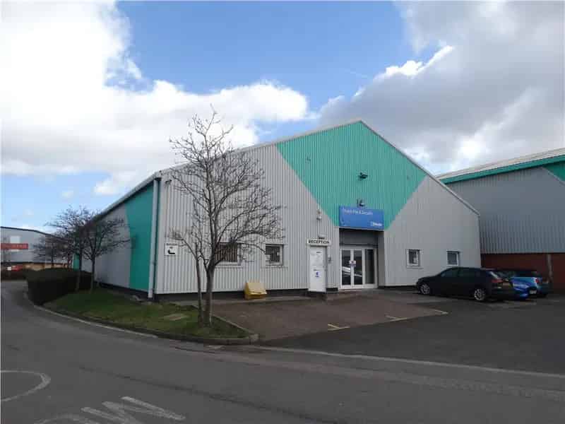 Industrial Unit to Let Hale Trading Estate Tipton