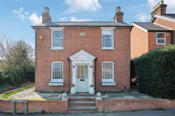 Albion Road, Chalfont St. Giles, Buckinghamshire, HP8 4EW | Property for sale | Savills