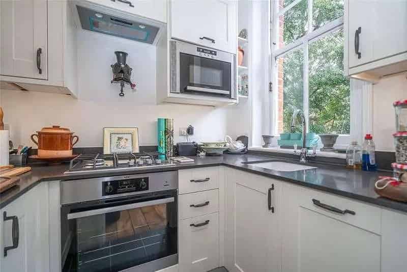 2 Bed House for Sale in Highgate