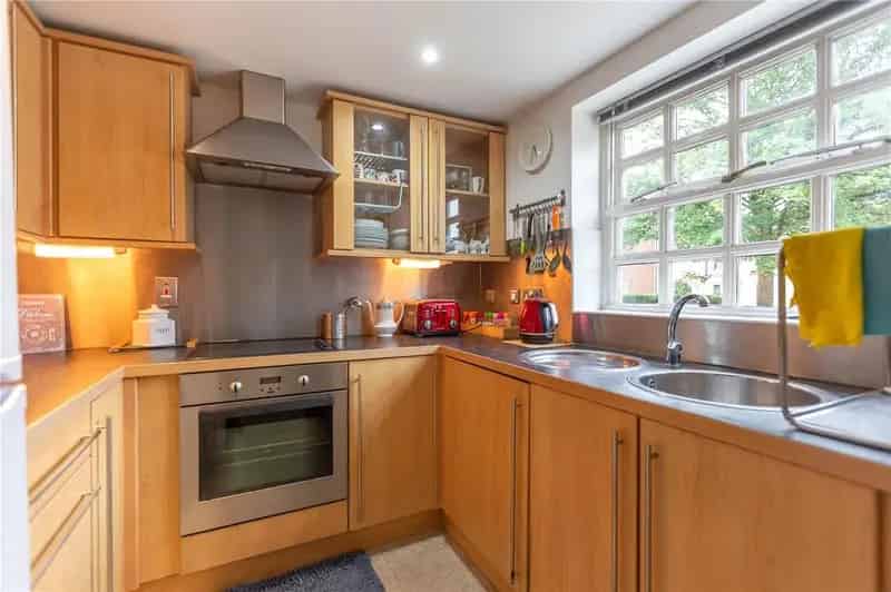 2 Bedroom Apartment to Rent in Brentry