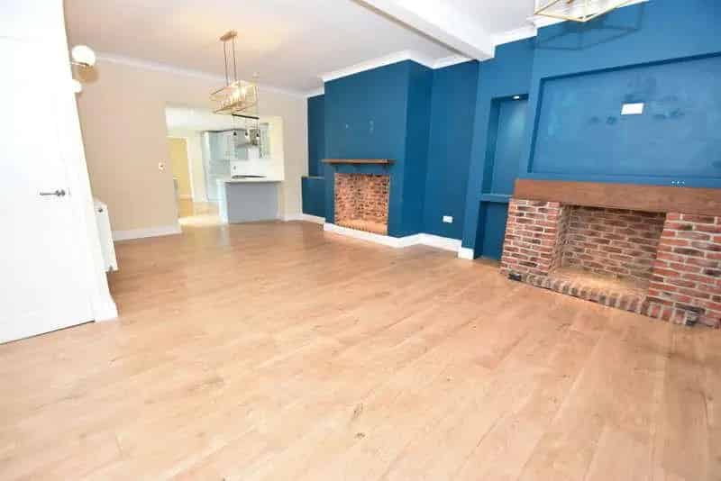 3 Bed Semi-Detached House for Sale