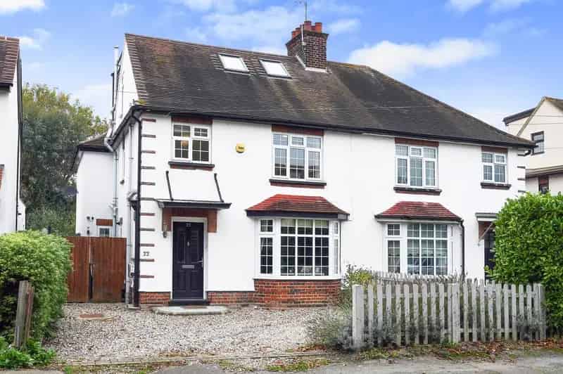 4 Bedroom Semi-Detached House for Sale
