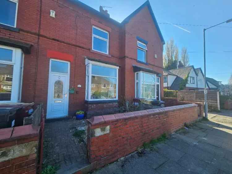 2 Bedroom Terraced House Near Amenities and Schools