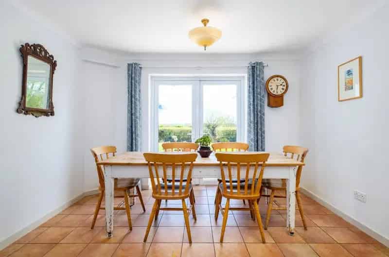 4 Bedroom Detached House with 1.5 Acres in Mellis