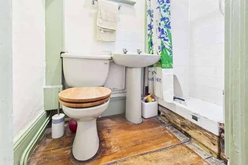 3 Bed Duplex Apartment Near Newbury Town Centre