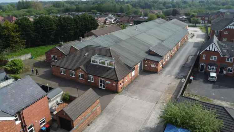 Industrial Property For Lease: Warehouse and Office Space