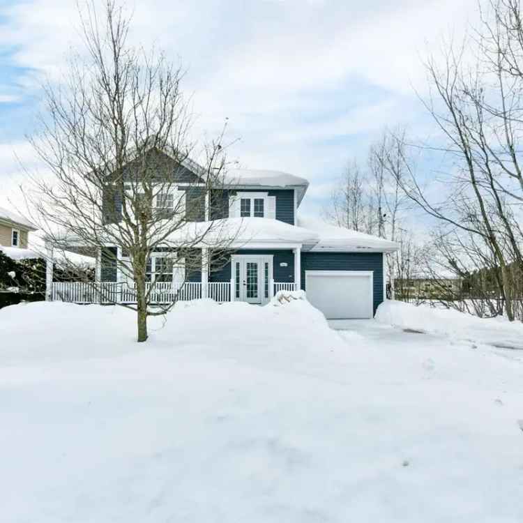 Family Home for Sale in Magog 4 bedrooms 2 bathrooms