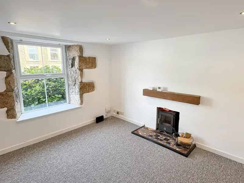 3 Bedroom House To Rent Available May 21 2025