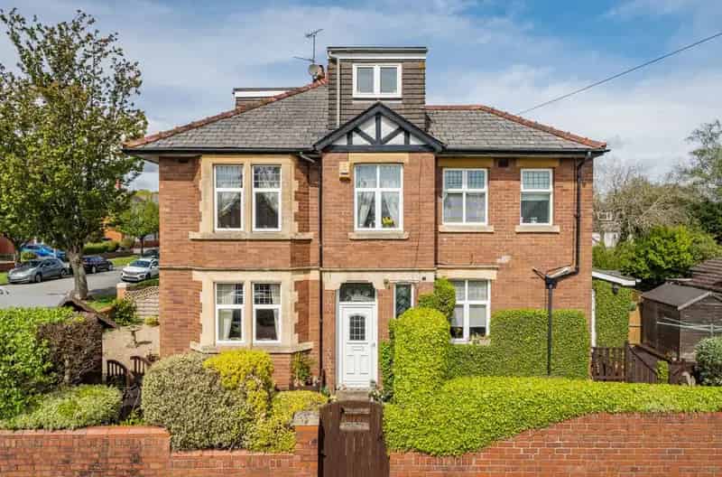 5 Bedroom Semi-Detached House for Sale - Cardiff High School Catchment