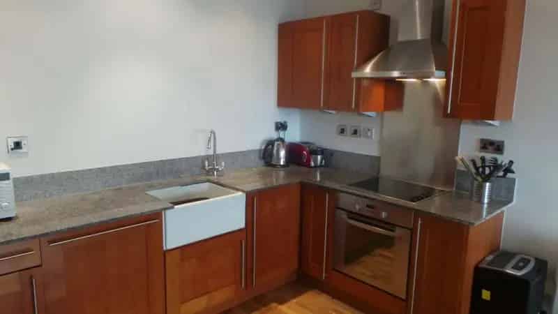 2 Bedroom Apartment House to Rent