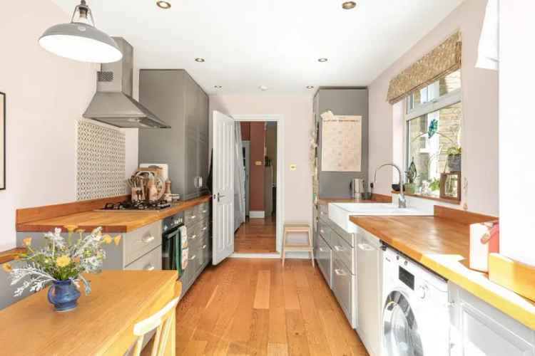 5 Bedroom Victorian House For Sale