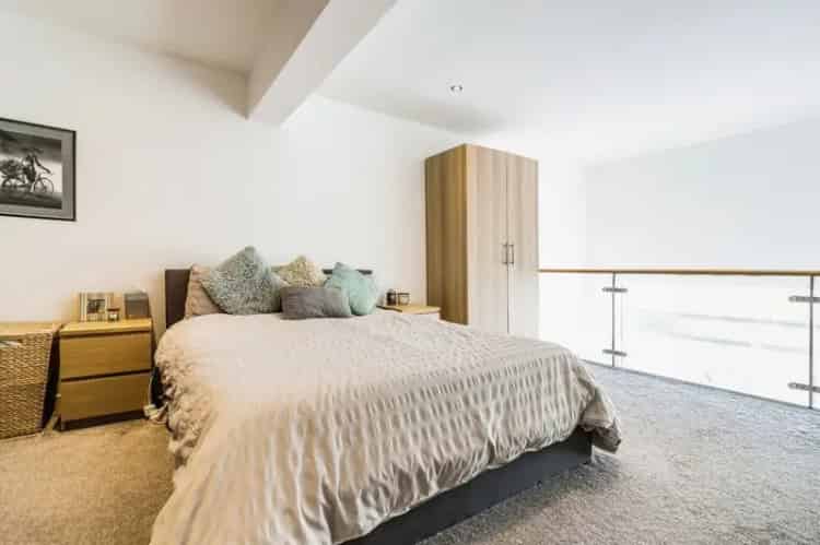 1 Bedroom Duplex Apartment for Sale Salford Quays