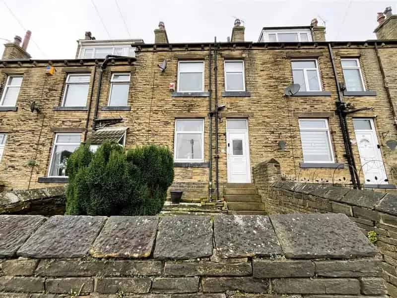 3 Bedroom Terrace House to Rent